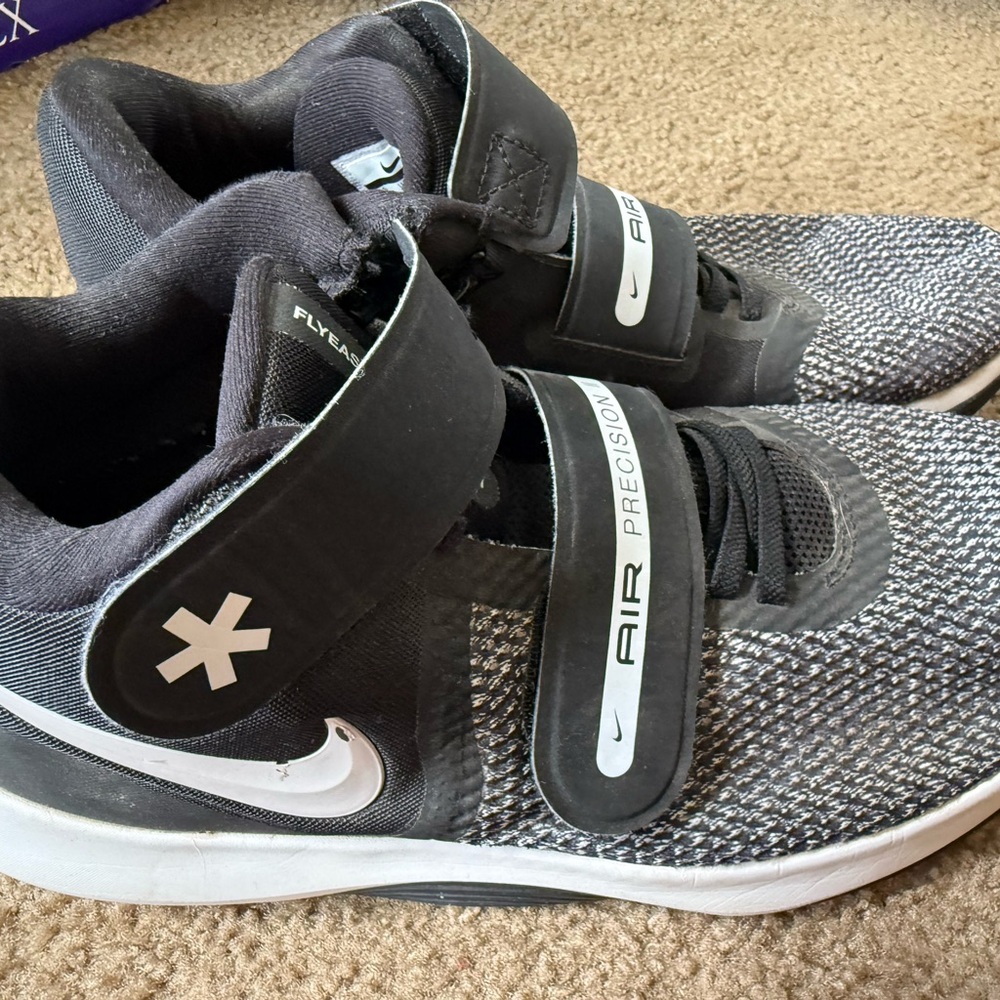 Nike Black and white basketball Athletic Strap